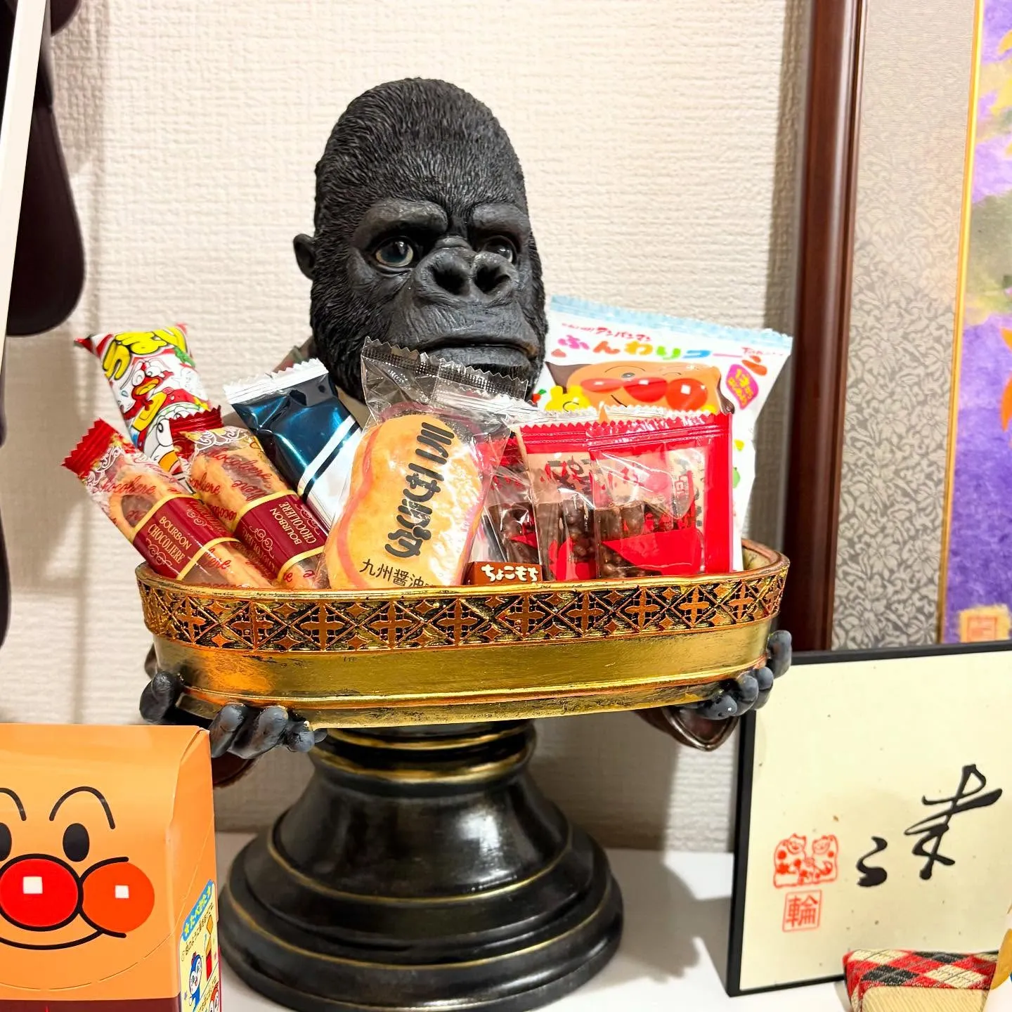 靴箱上のゴリラ君の紹介🦍✨