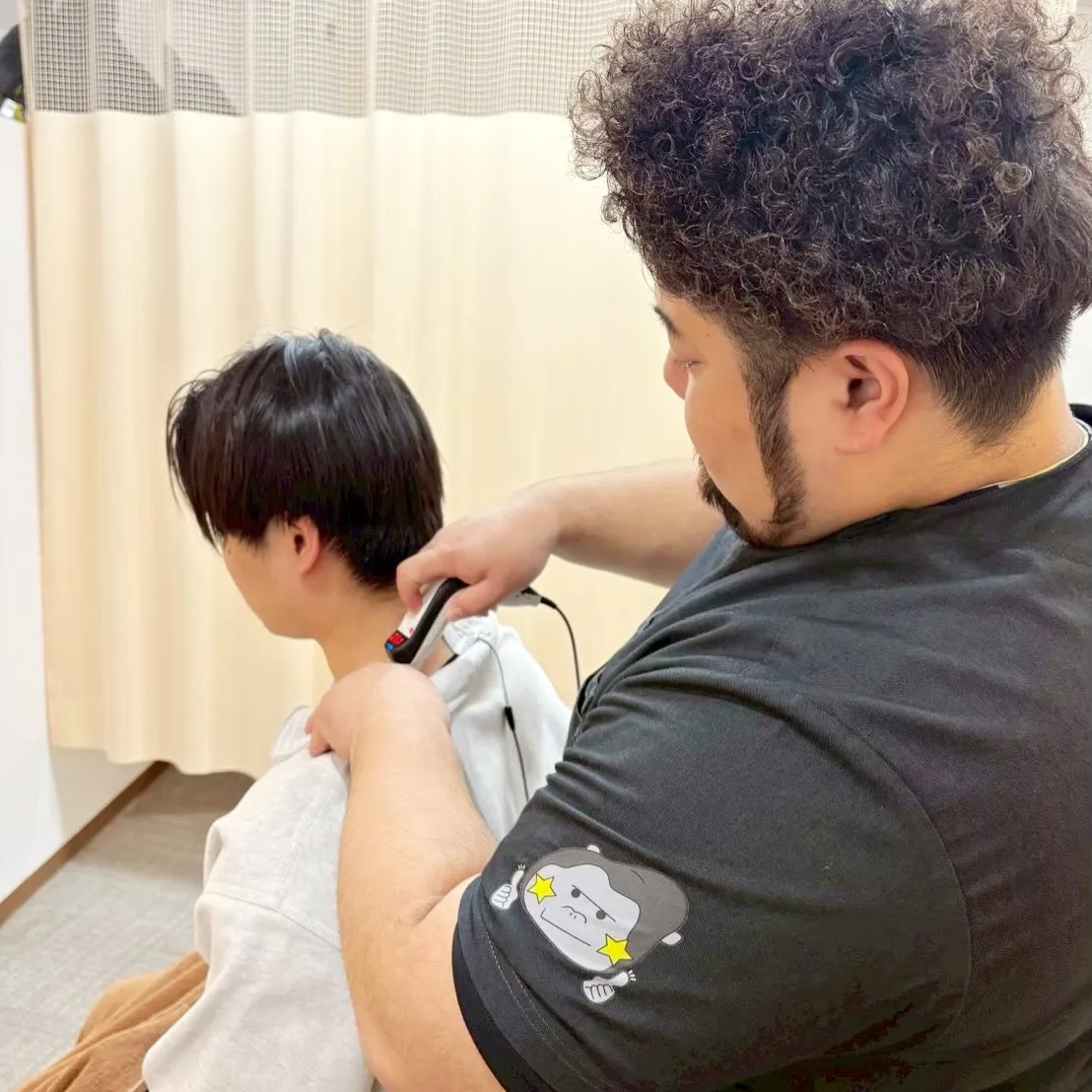 首や肩のつらい痛み、我慢していませんか?